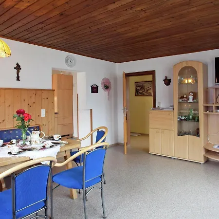 Sunny Flat With Balcony * Wagrain