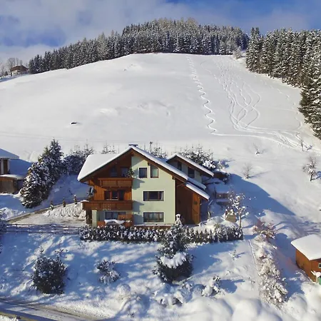 Apartment In Near Slopes